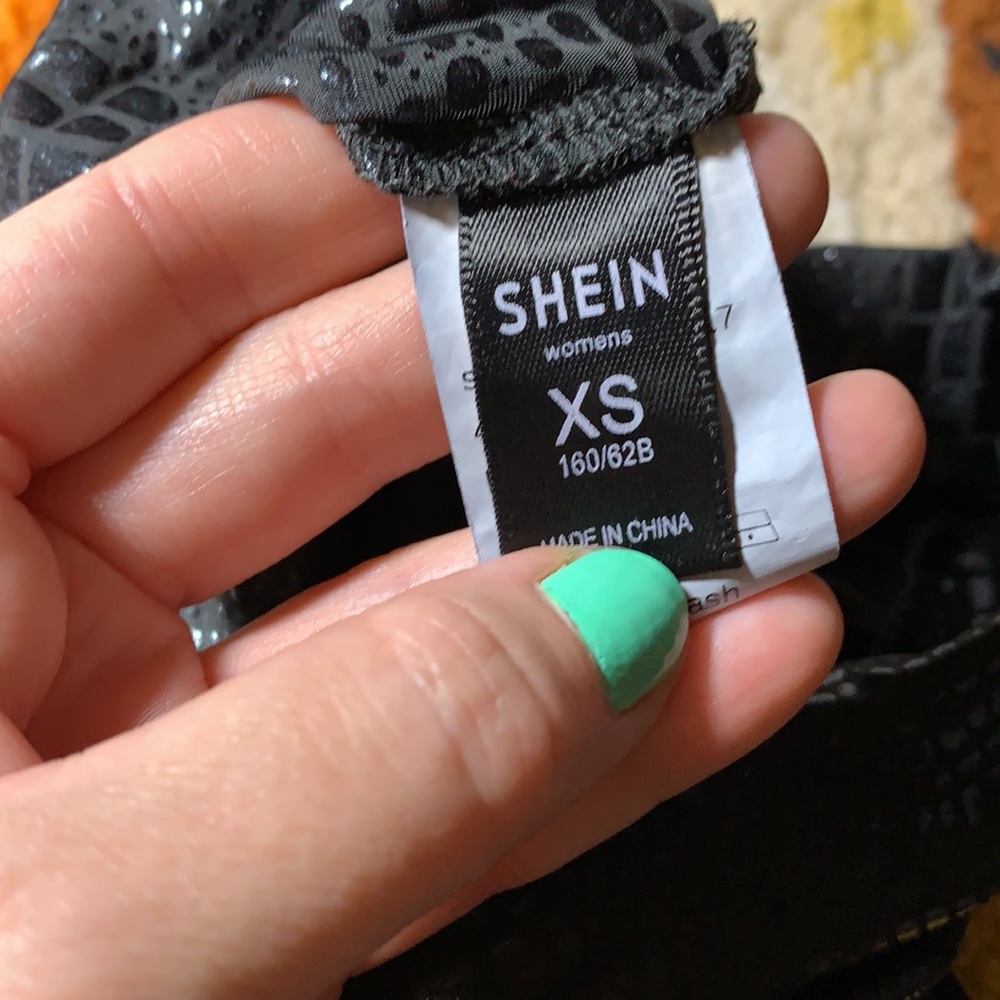 Fierce af, SHEIN, leggings w/ side pockets!! - Picture 5 of 8